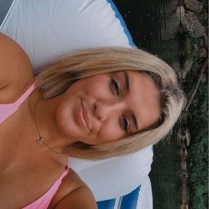 Meet your Posher, Lyndsey